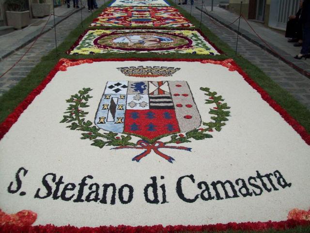 Infiorata 2011 Santo Stefano di Camastra 006.JPG