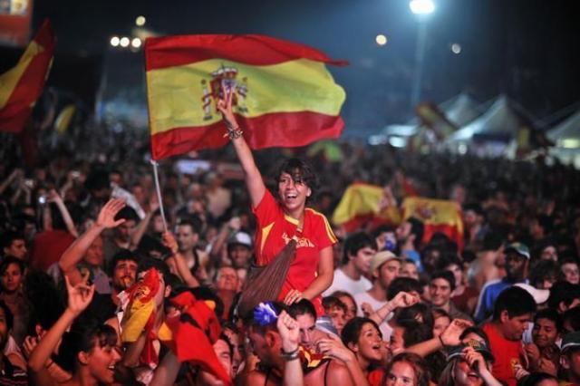 stati d animo differenti dopo la finale che a assegnato jl mondiale alla spagna (21).jpg
