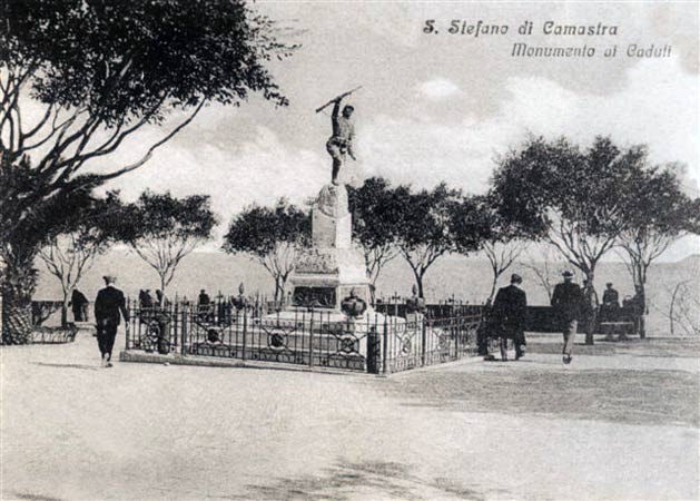 porta-messina - Monumento ai caduti della I° guerra mondiale