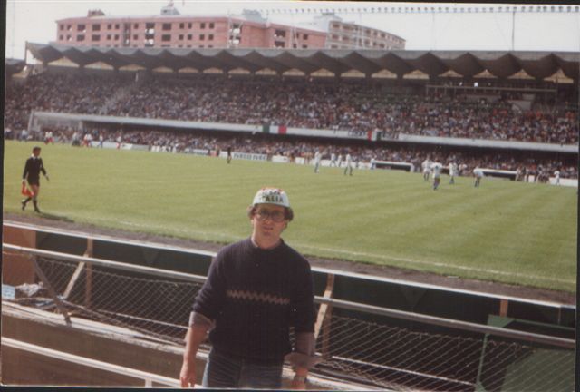 CAMPIONI DEL MONDO SPAGNA 1982 MISTRETTA PRESENTE (10).jpg