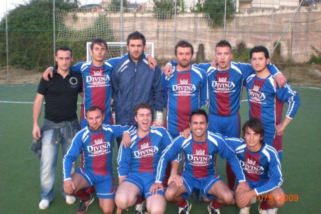 calcetto 2009 (10).jpg