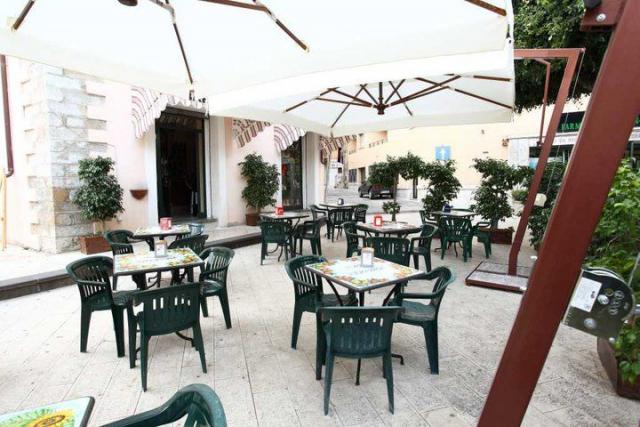 Bar Paradise (18).jpg