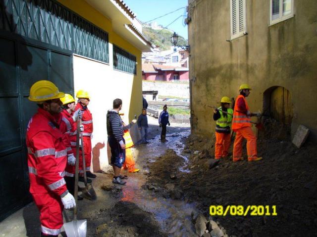 PROTEZZIONE CIVILE A MESSINA 3 - MARZO 2011 (124).jpg