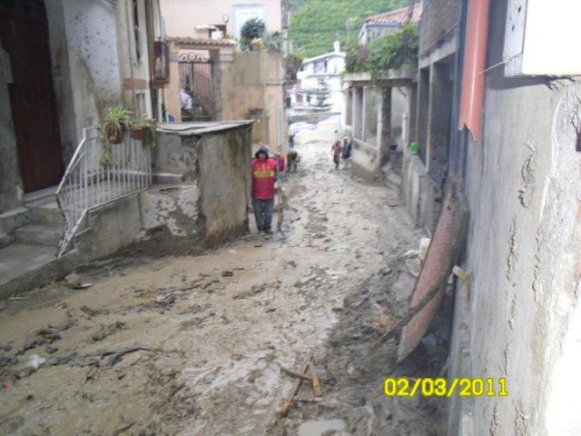 PROTEZZIONE CIVILE A MESSINA 3 - MARZO 2011 (68).jpg