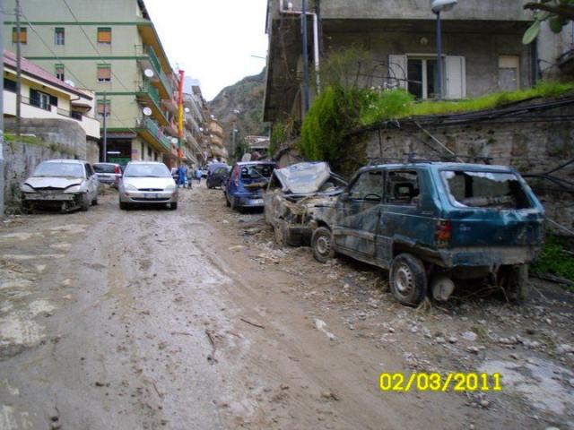 PROTEZZIONE CIVILE A MESSINA 3 - MARZO 2011 (71).jpg