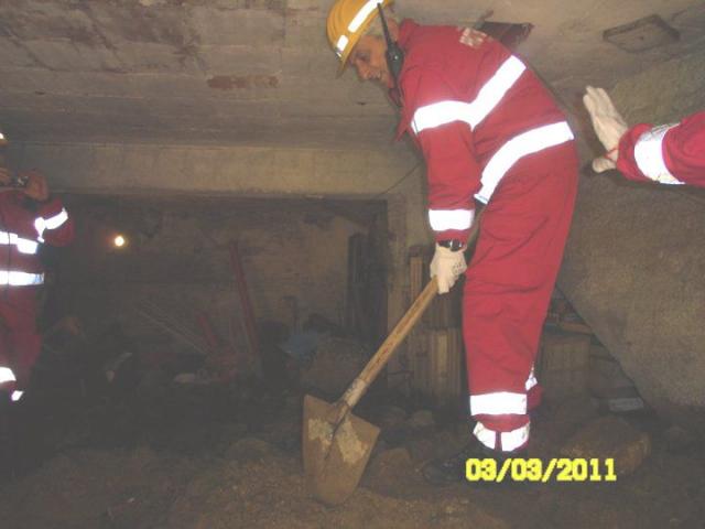 PROTEZZIONE CIVILE A MESSINA 3 - MARZO 2011 (72).jpg