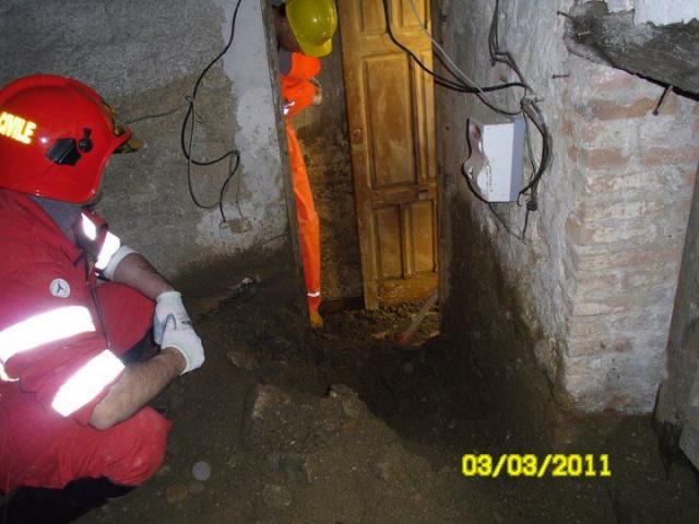 PROTEZZIONE CIVILE A MESSINA 3 - MARZO 2011 (84).jpg