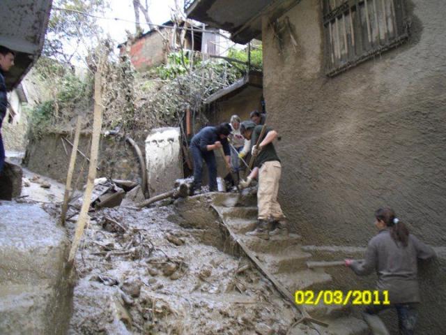 PROTEZZIONE CIVILE A MESSINA 3 - MARZO 2011 (89).jpg