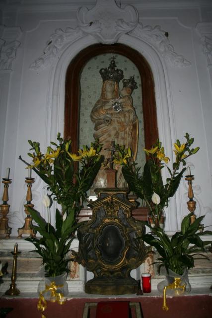 PROCESSIONE PORTO.JPG