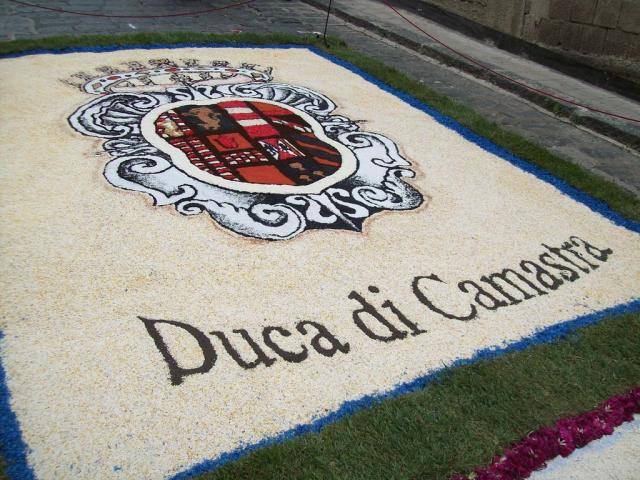 Infiorata 2011 Santo Stefano di Camastra 035.JPG
