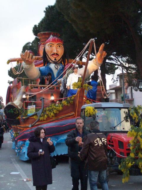 Carnevale 2011 Acquedolci 052.JPG